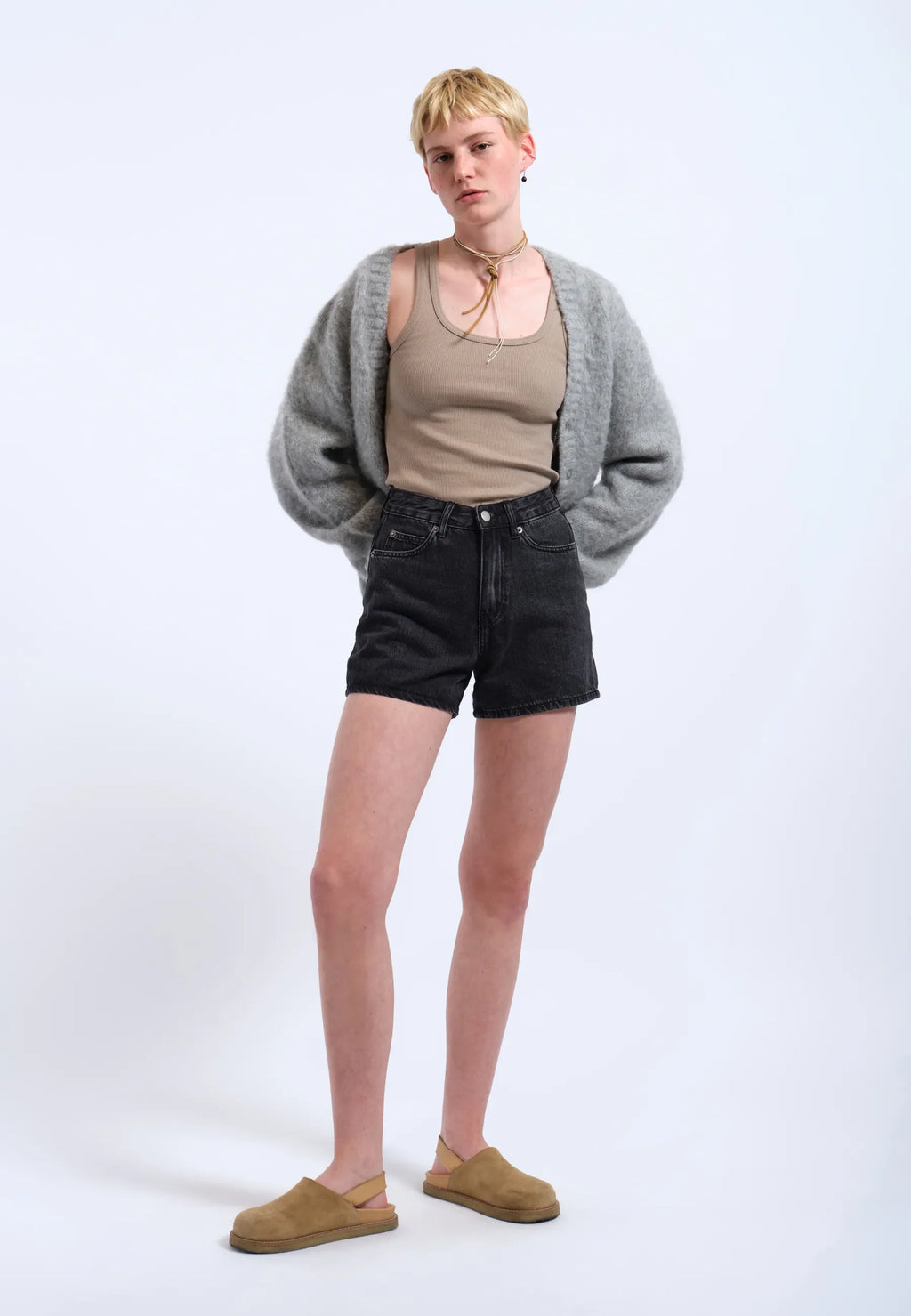 Nora Shorts - Retro Black