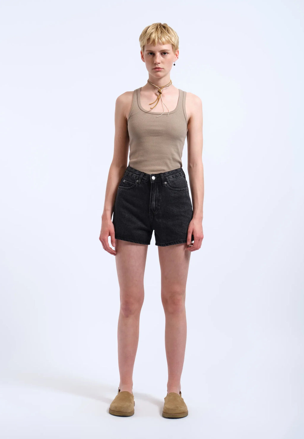 Nora Shorts - Retro Black – view 3