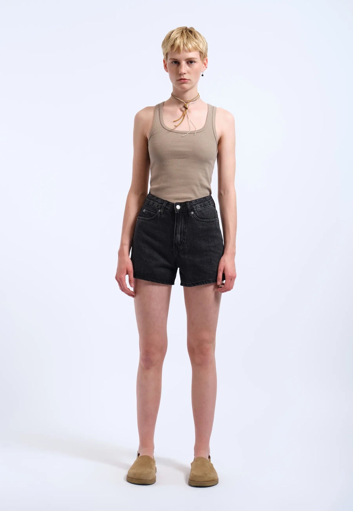 Nora Shorts - Retro Black – view 3