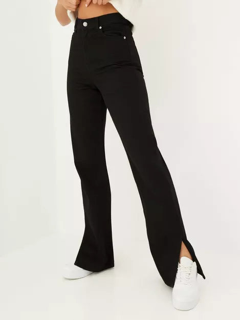 ECHO JEANS SHOE CUT - Black