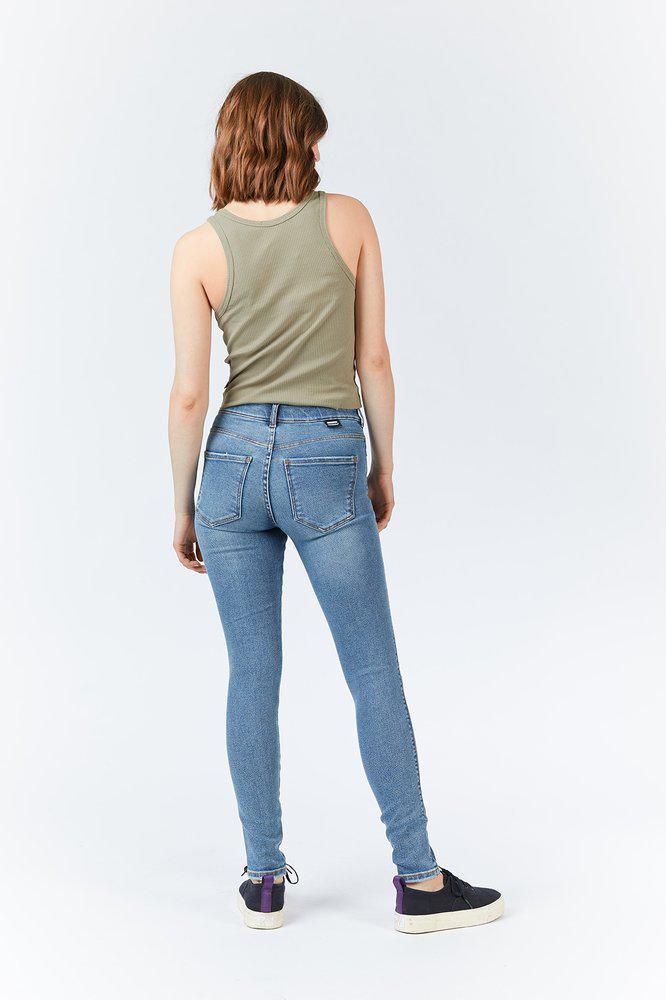 Lexy Jeans - Westcoast Blue Ripped