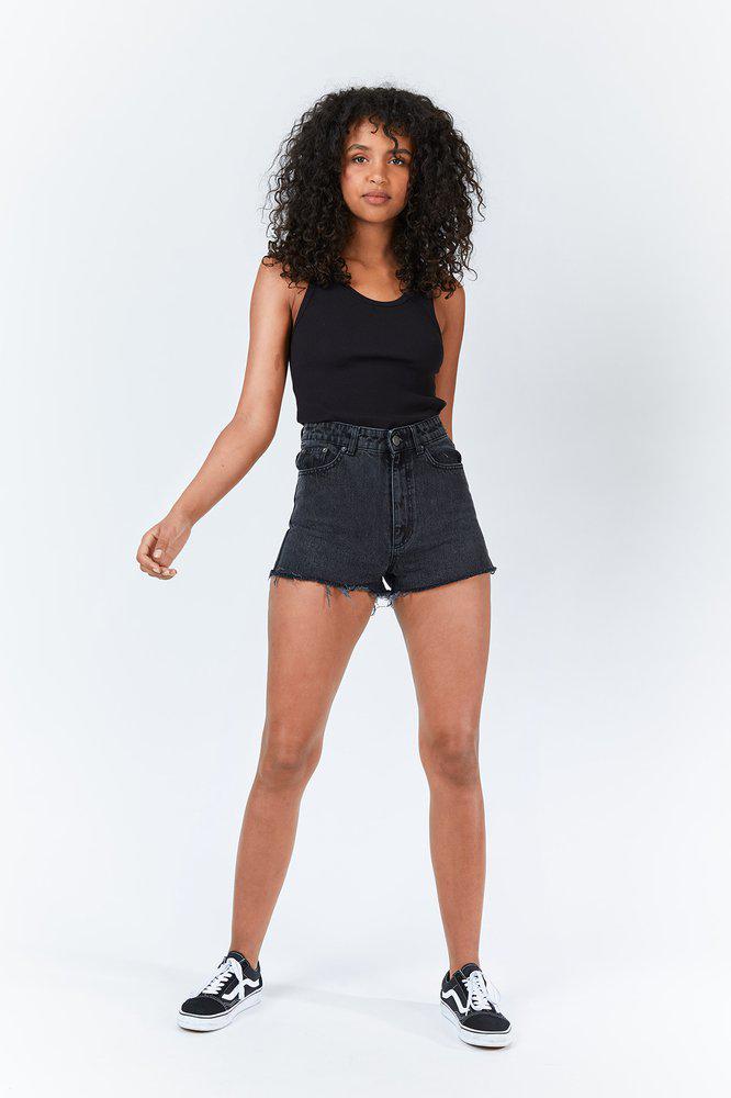 Skye Shorts - Retro Black