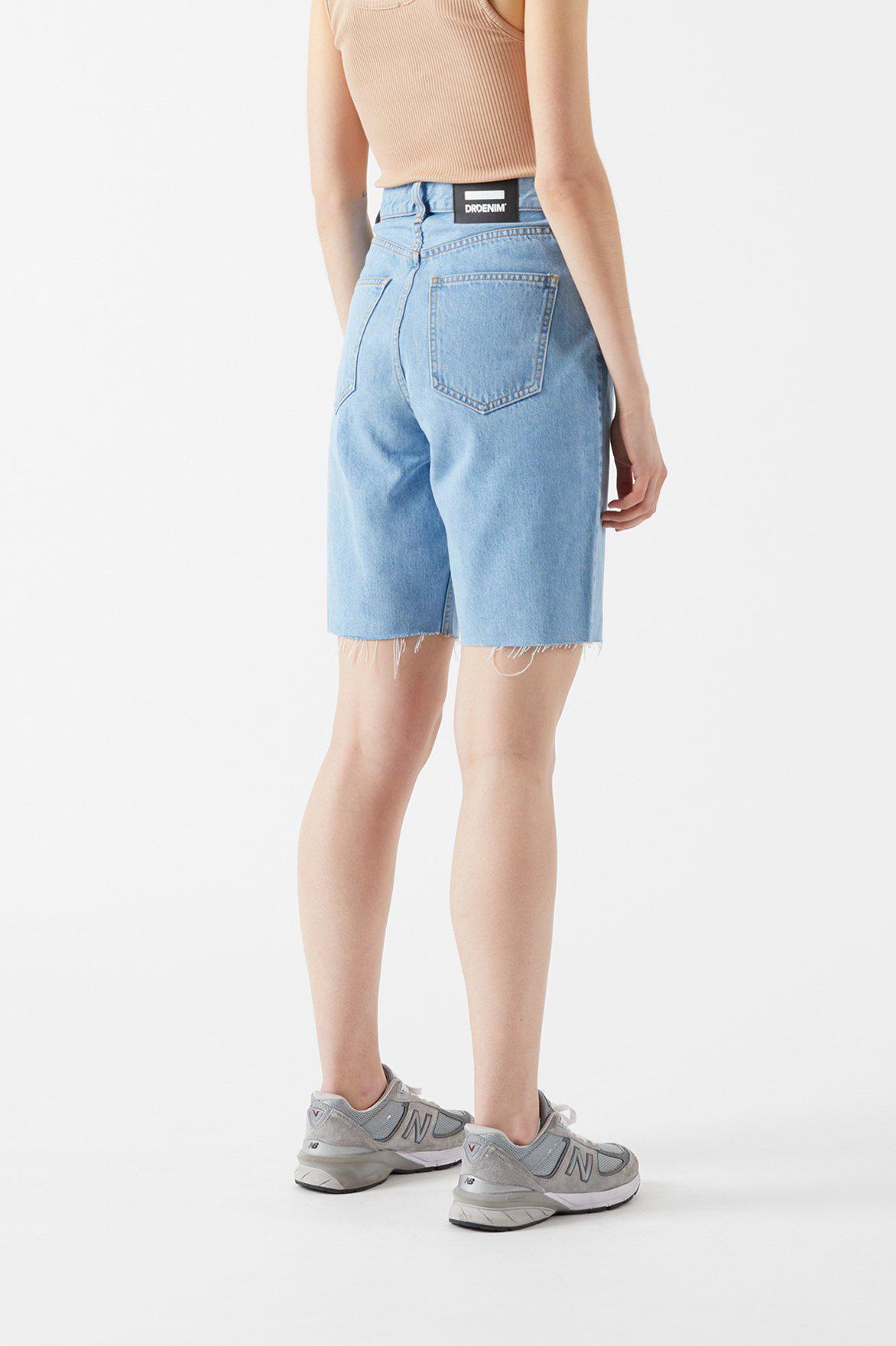 ECHO SHORTS- Empress light blue