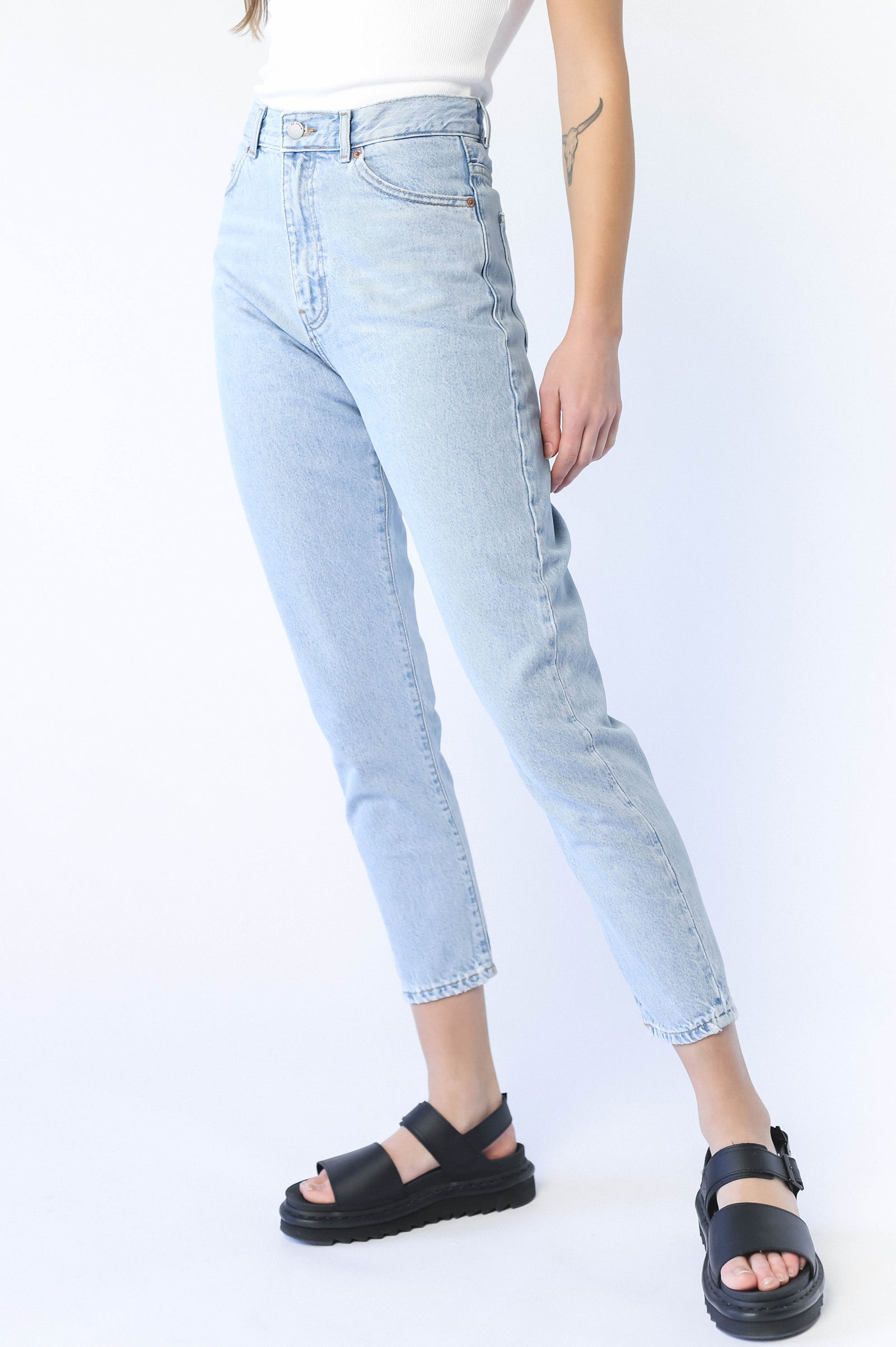 NORA JEANS -  Empress Light Blue