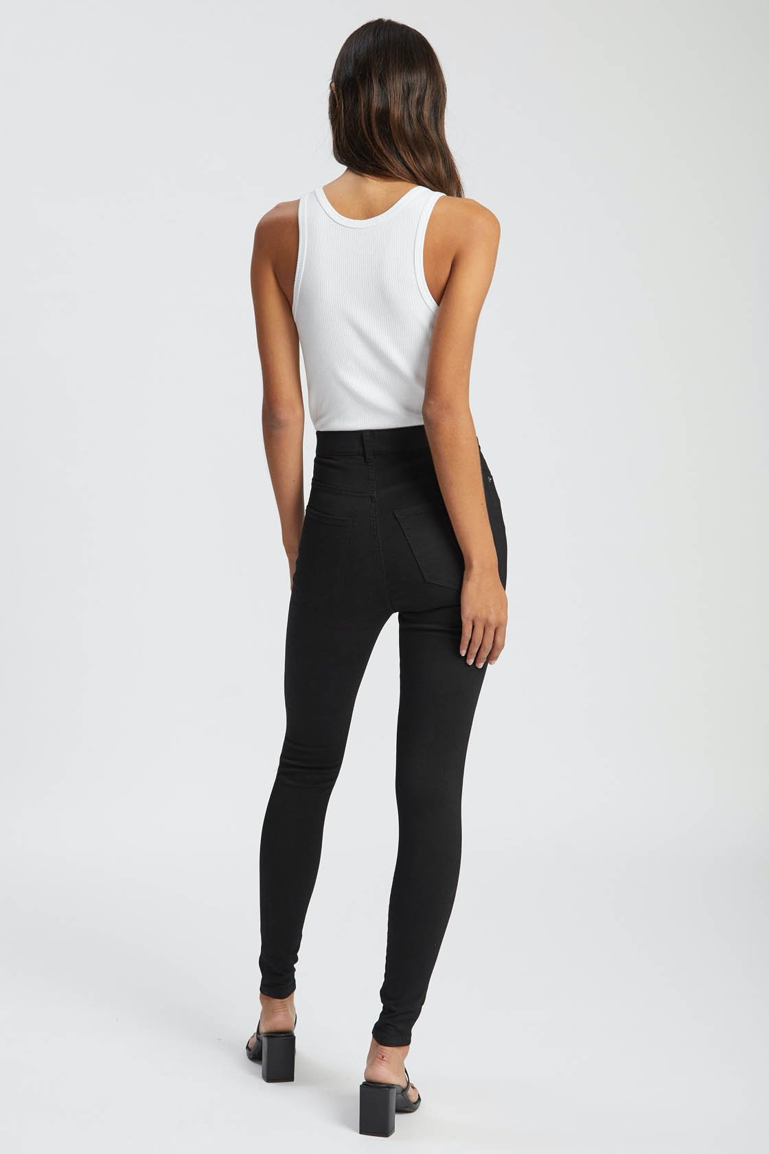 MOXY JEANS - Black Ripped Knees