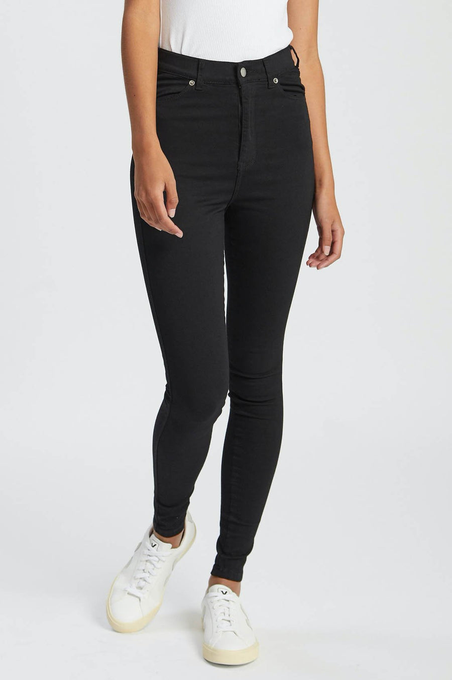 MOXY JEANS - Black