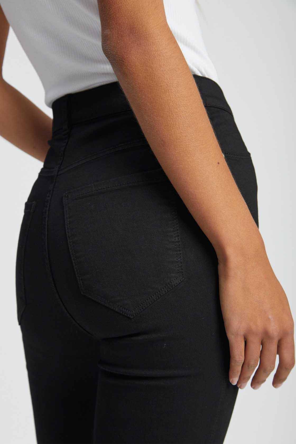 MOXY JEANS - Black Ripped Knees