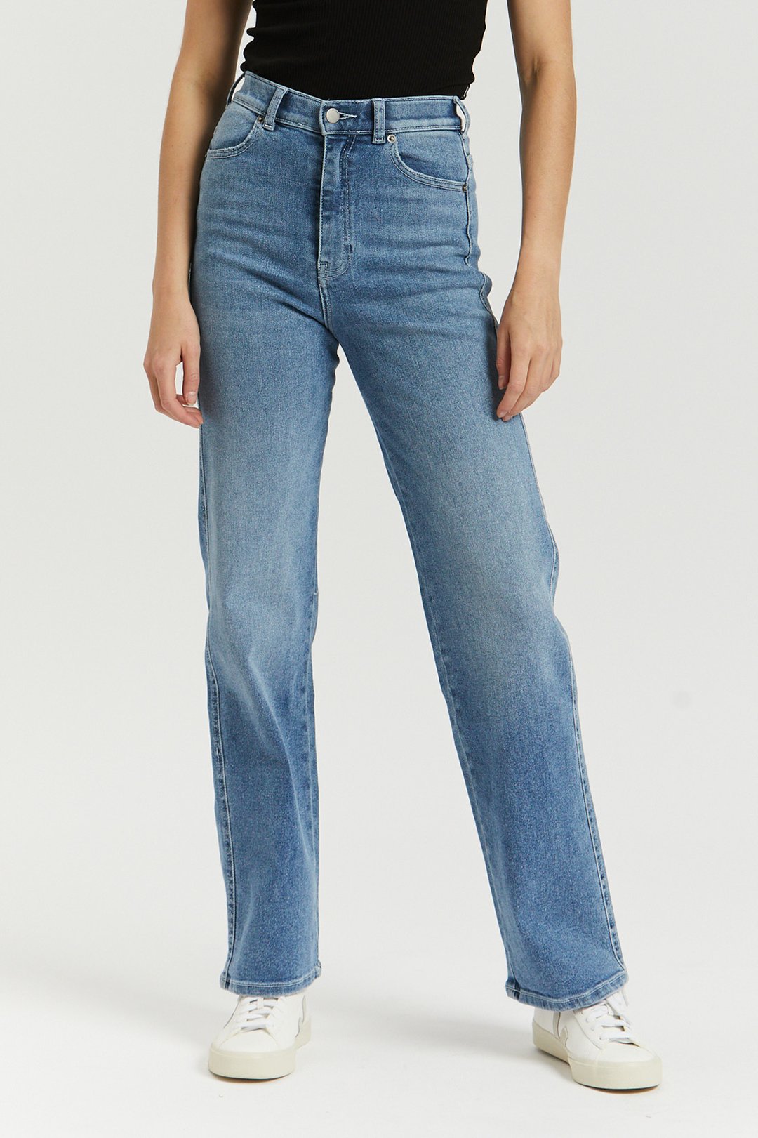 Moxy Straight - Breeze Mid Worn Hem